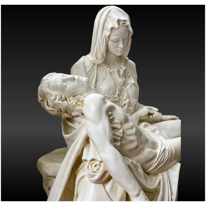 pieta 52 white with shading d